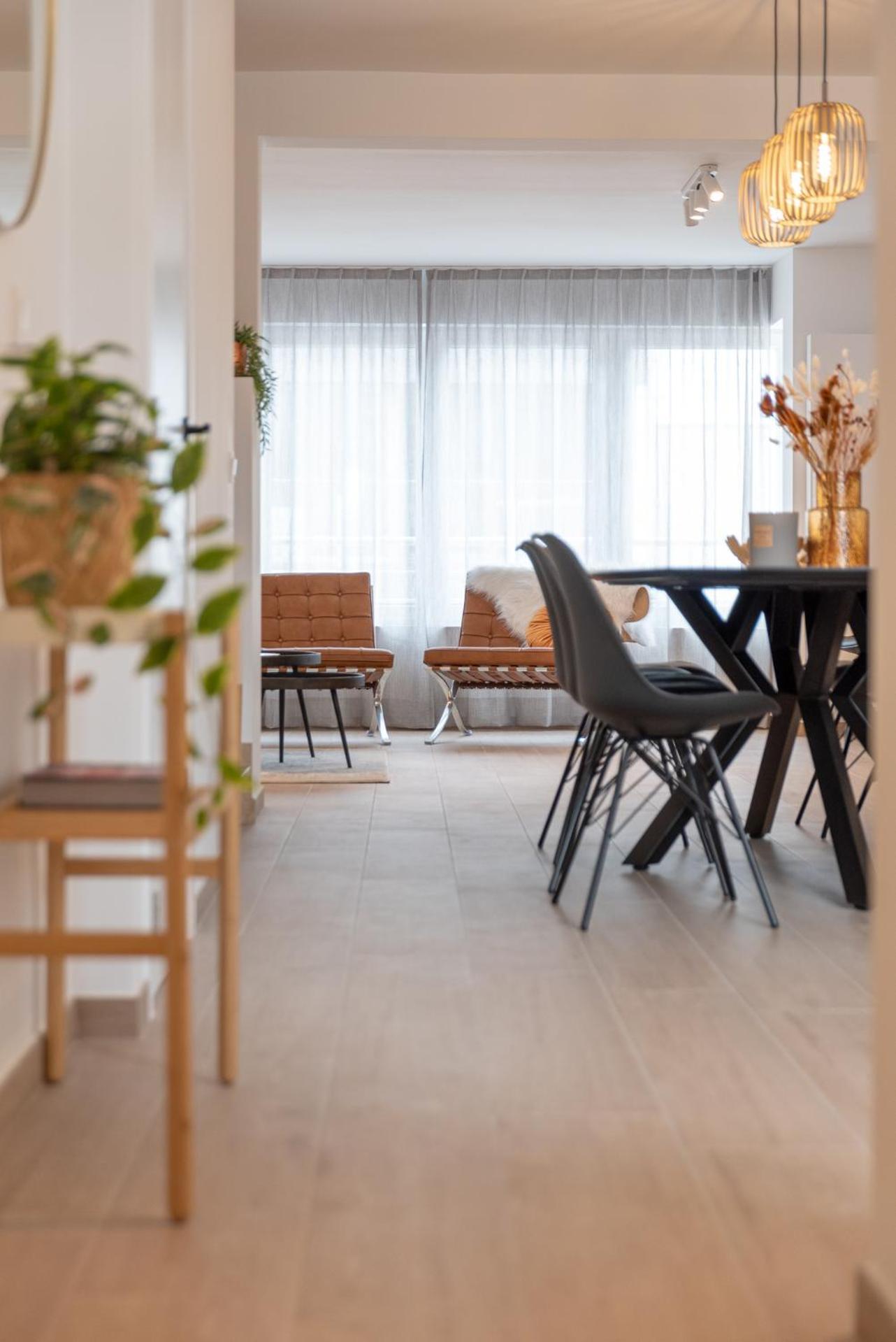 Spacious Penthouse For 8 People In The City Centre Ostend Exterior photo