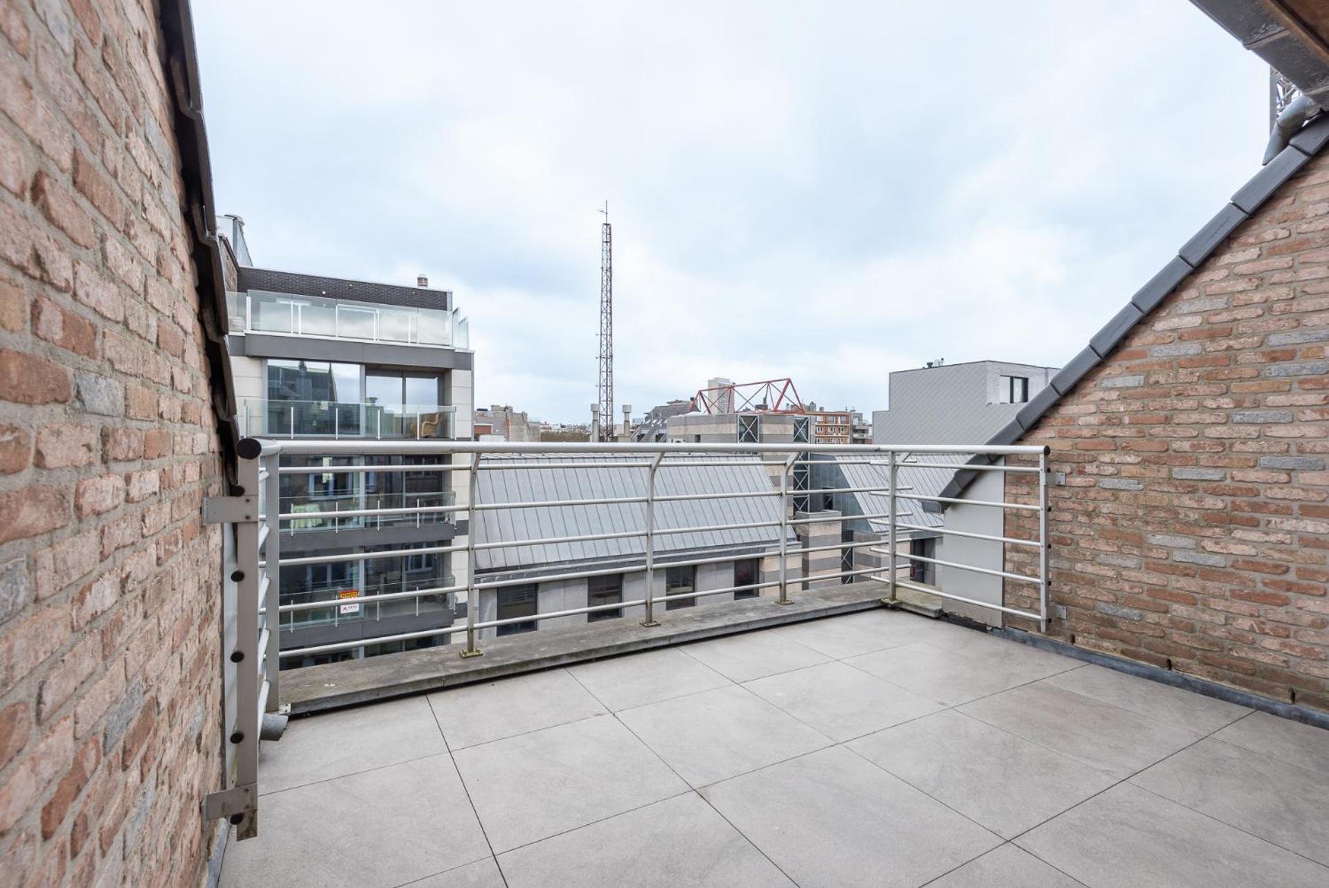 Spacious Penthouse For 8 People In The City Centre Ostend Exterior photo