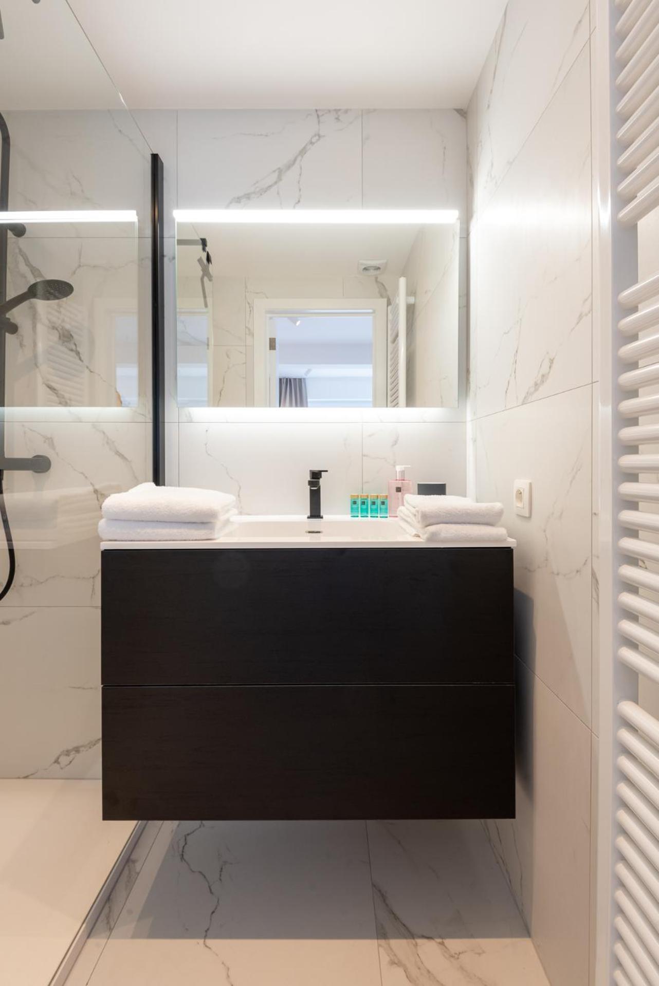Spacious Penthouse For 8 People In The City Centre Ostend Exterior photo
